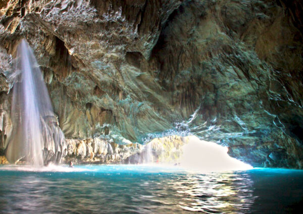 Grutas Tolantongo (Estado de Hidalgo)