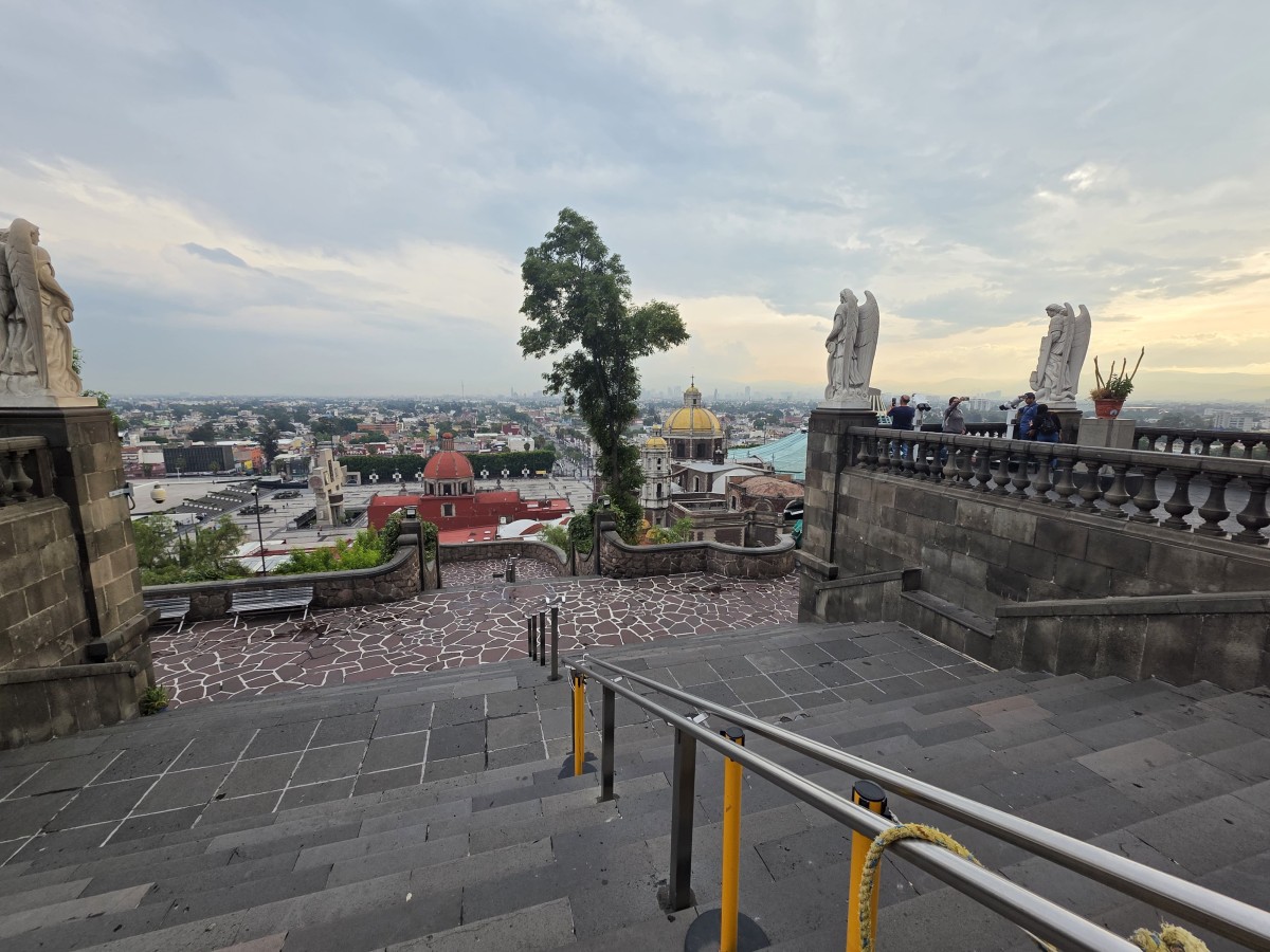 Tour Privado Basílica de Guadalupe y Teotihuacán - Image 11